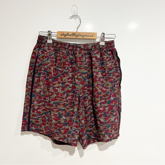 Lululemon Pace Breaker Short  Mini Urban Leopard Slate Multi/Black - Picture 2 of 8